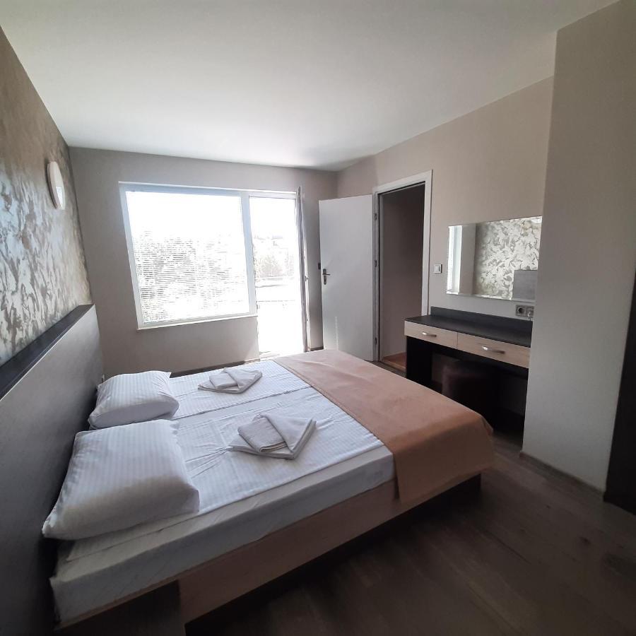 Gradina Hotel Chernomorets Luaran gambar