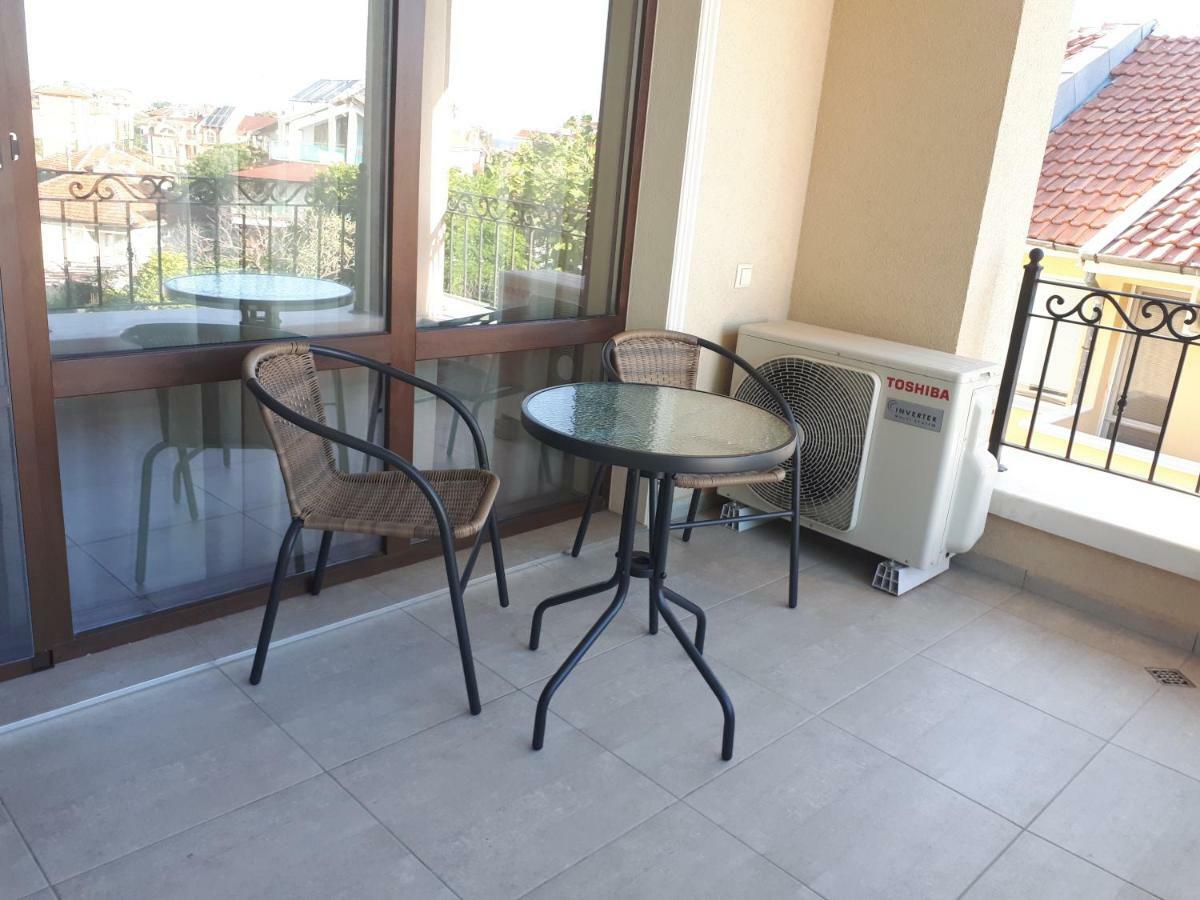 Gradina Hotel Chernomorets Luaran gambar