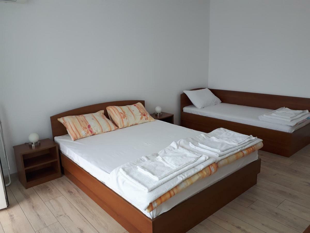 Gradina Hotel Chernomorets Luaran gambar