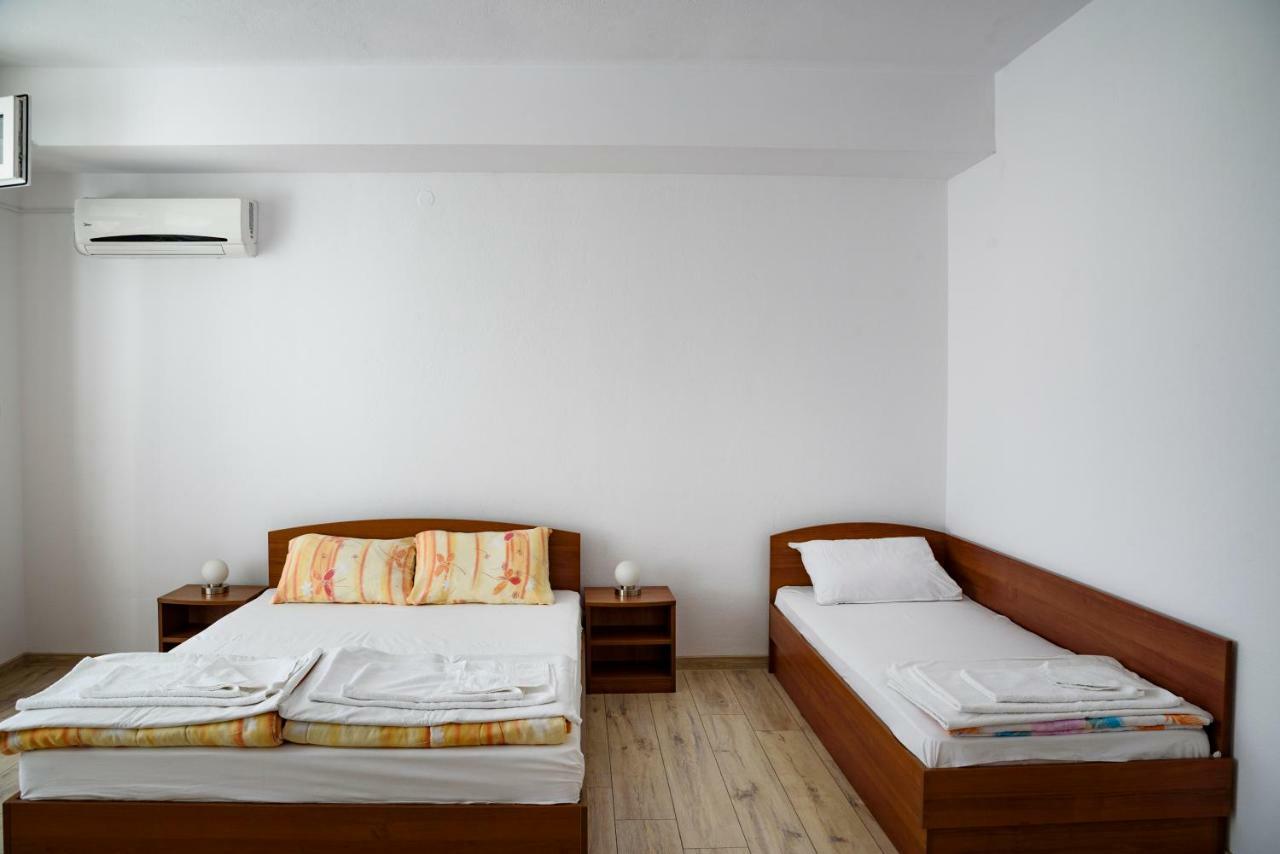 Gradina Hotel Chernomorets Luaran gambar